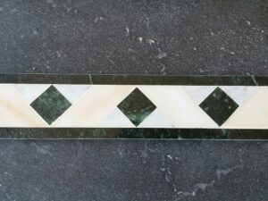 Zig-Zag Mosaic Marble Tile Green Apricot